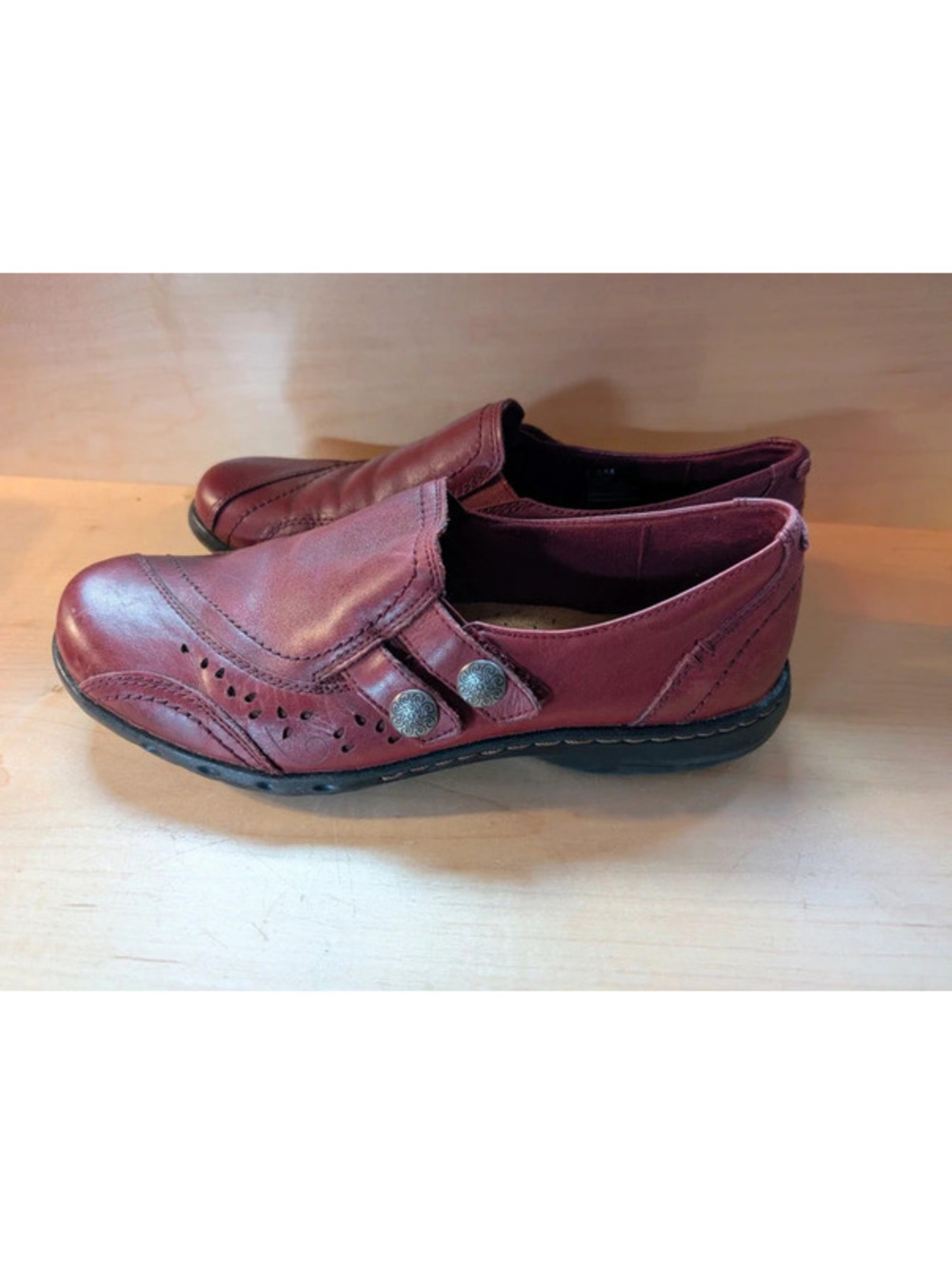 Rockport Burgundy Leather Slip on Shoes 7.5